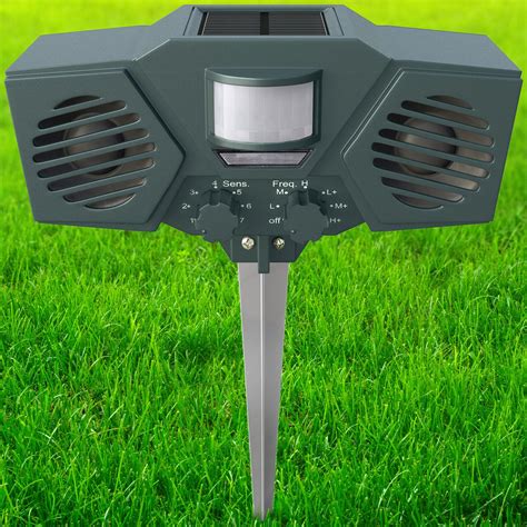 best outdoor pest repeller